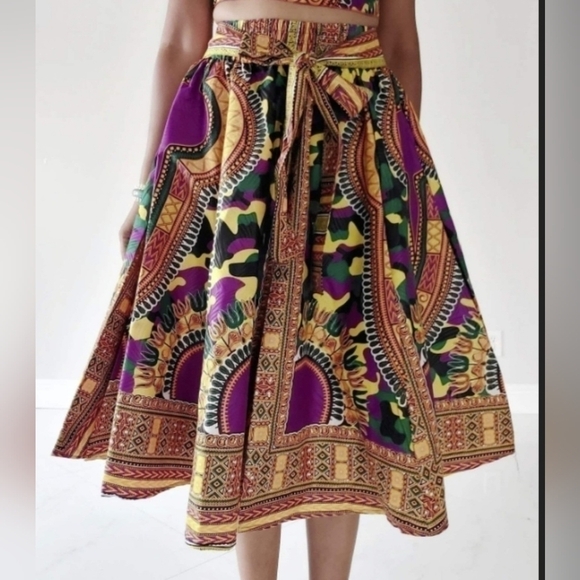 AFRICAN PRINTED MIDI SKIRT - FREE SIZE- STRETCH FITS M TO 3XL - Picture 1 of 1
